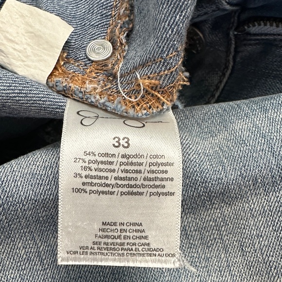 Jessica Simpson Embroidered Light Blue Jeans. Waist 33 inches Size 12 - Picture 7 of 7